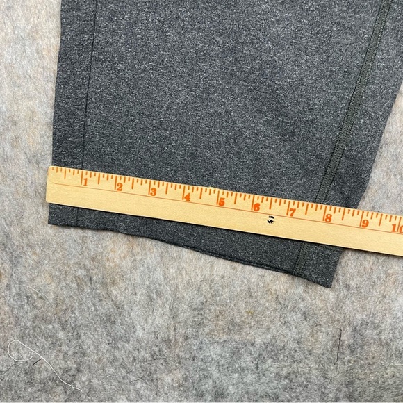 Lululemon Gray Kung Fu Yoga Athleticwear Athleisure Relaxed Loose Fit Pant  Sz L - Picture 15 of 15